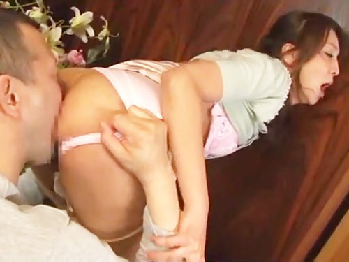 レイプされてるのに敏感に反応してしまう…アナルのほうが感じるなんて…！☆