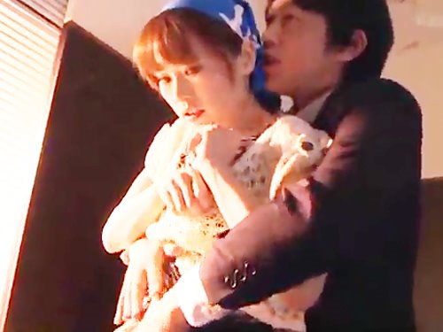 女性として見られていた悦び?①取引先の男性社員に無理やり…!だけどイヤじゃないかも?☆