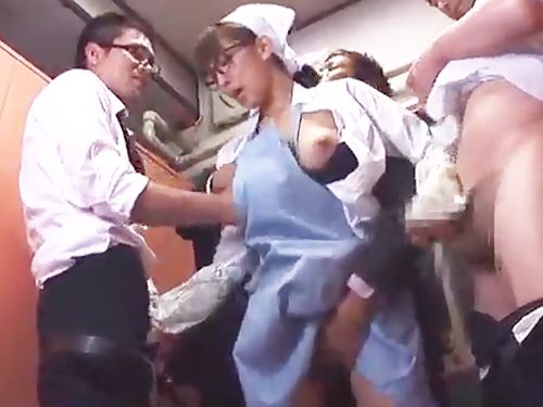 マジメな女性清掃員はエロかった！⑤レイプされて感じちゃう私…でもそんな男性社員には制裁を！☆